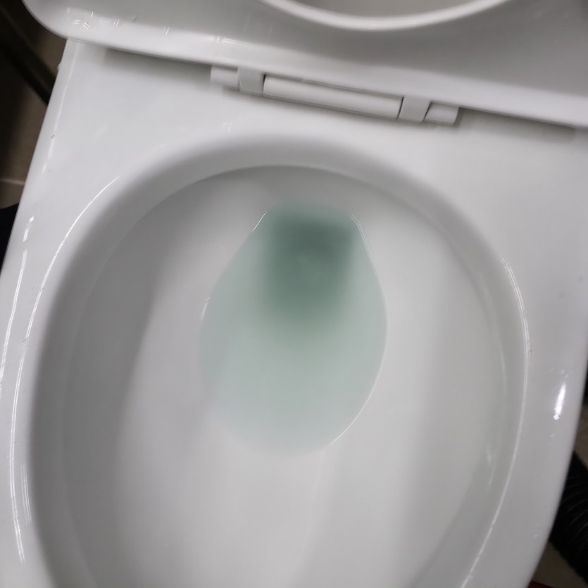 7c4ce6d60d05495e443f3cb5afa8ffbb_1761187219_2786.jpg